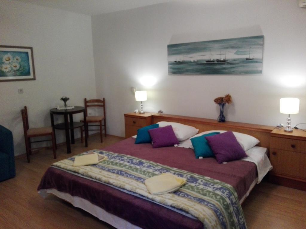 Apartman Drazin คาชเตลา ภายนอก รูปภาพ