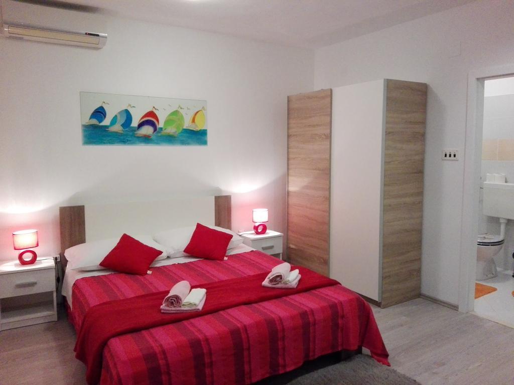 Apartman Drazin คาชเตลา ภายนอก รูปภาพ