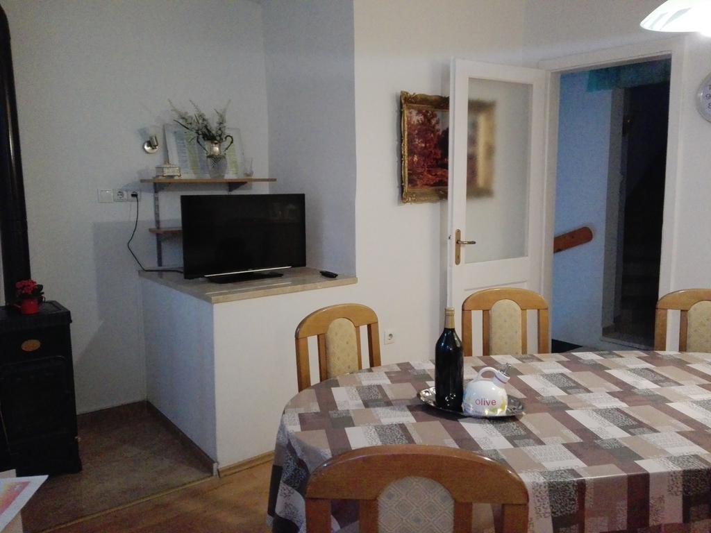 Apartman Drazin คาชเตลา ภายนอก รูปภาพ