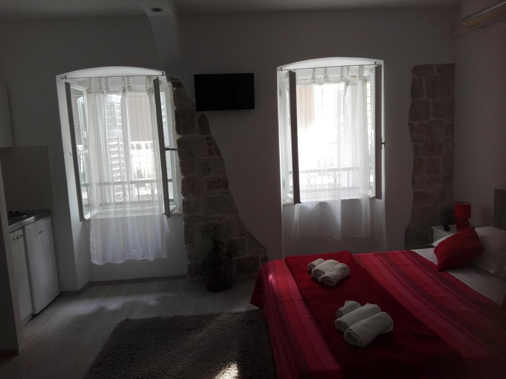 Apartman Drazin คาชเตลา ภายนอก รูปภาพ