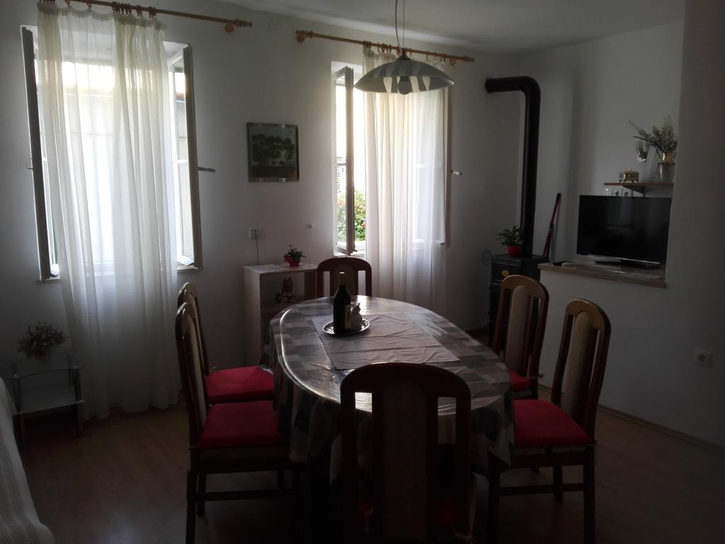 Apartman Drazin คาชเตลา ภายนอก รูปภาพ